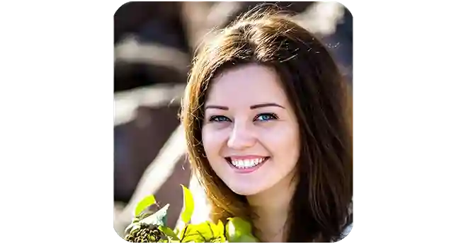 Ozelyt Customer Reviews Third Person